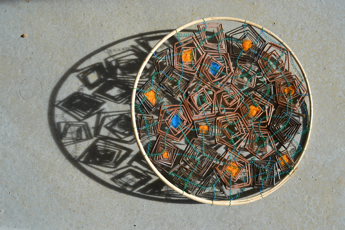 2015 Willow, wire, polypropylene string. 50 x 7cm